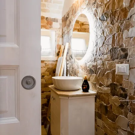 Holiday home Il Capriccio Della Valle D'itria - Trullo Con Piscina Privata