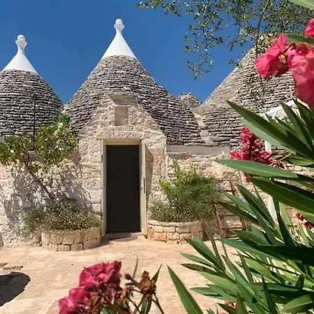 Il Capriccio Della Valle D'itria - Trullo Con Piscina Privata