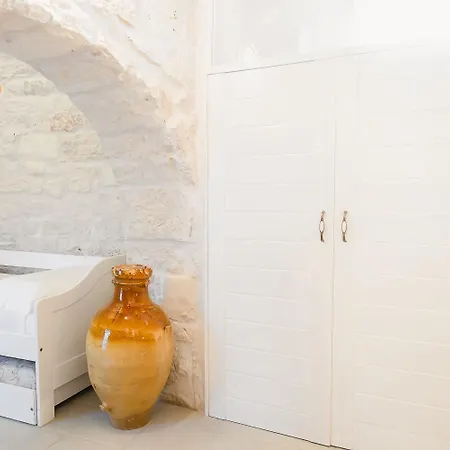 Il Capriccio Della Valle D'itria - Trullo Con Piscina Privata *
