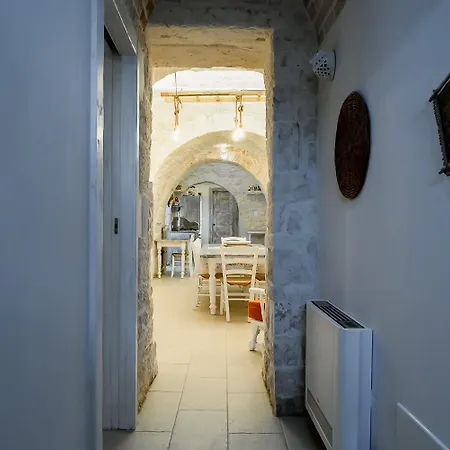 Il Capriccio Della Valle D'itria - Trullo Con Piscina Privata Дом отдыха
